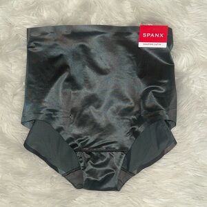 NWT SPANX SHAPING SATIN BRIEFS